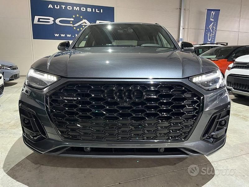 Usata Audi Q5 Sportback S-Line 204 CV (150 kW) 2025 Grigio SUV