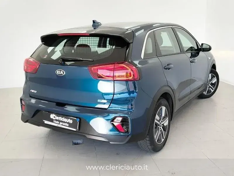 Usata Kia Niro Urban 141 CV (103 kW) 2021 Blu SUV
