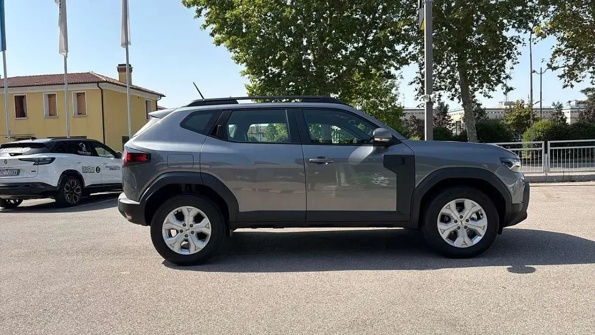 Nuova Dacia Duster Expression 109 CV (80 kW) 2026 Grigio SUV