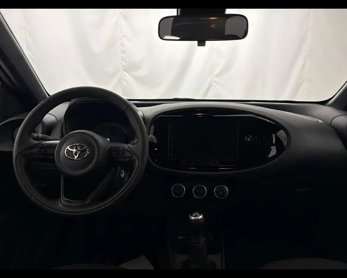 Nuova Toyota Aygo X Active 72 CV (52 kW) 2025 Black met SUV