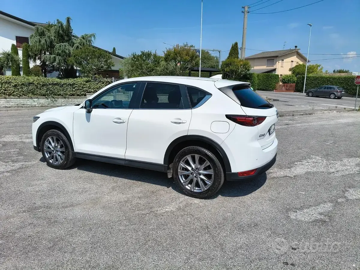 Usata Mazda CX-5 150 CV (110 kW) 2019 Bianco SUV