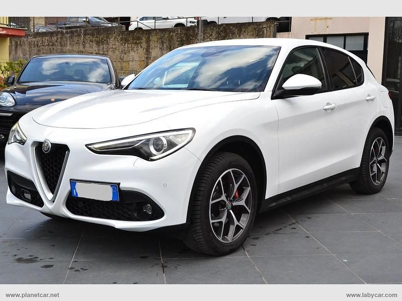 Bianco Usata 2019 Alfa Romeo Stelvio SUV | 26.900 € (Molto cara) - Immagine 1/4