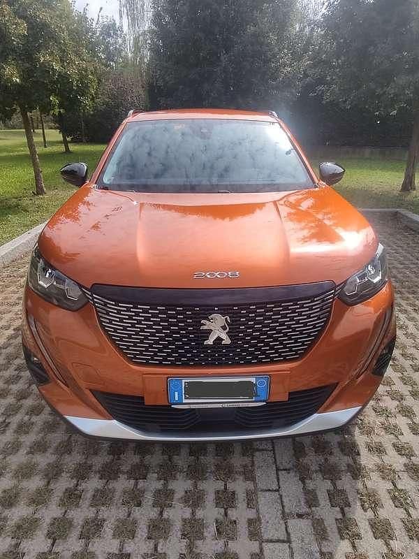 Usata Peugeot 2008 Allure 110 CV (80 kW) 2022 SUV