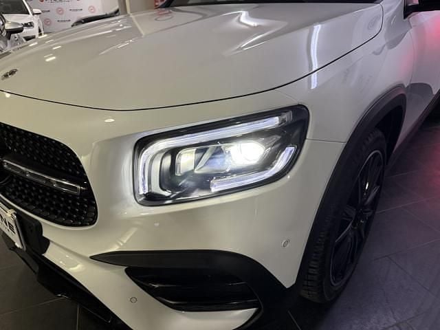 Gebraucht Mercedes GLB200 AMG Line Premium Plus 150 PS (110 kW) 2023 Weiß SUV