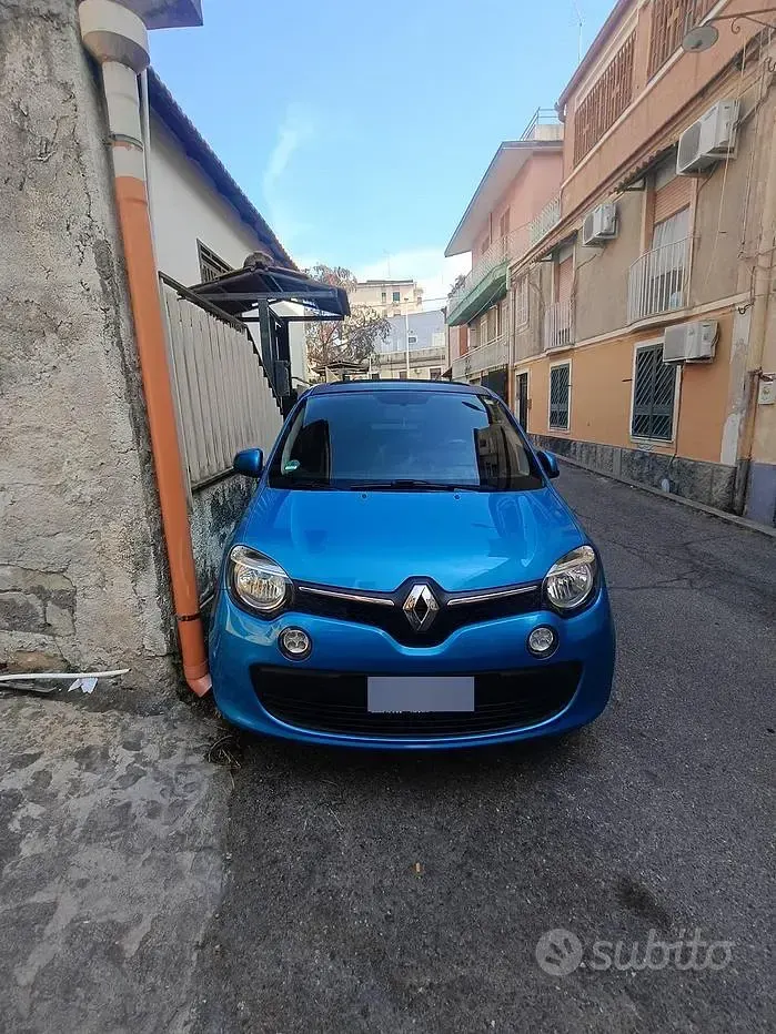 Usata Renault Twingo 69 CV (50 kW) 2017 Bluazzurro Utilitaria