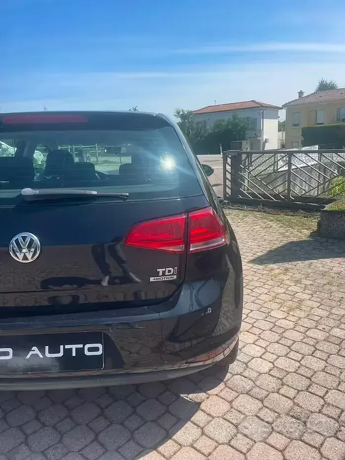 Usata VW Golf VII Highline 105 CV (77 kW) 2014 Nero Berlina