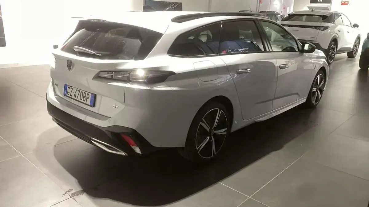 Usata Peugeot 308 SW GTi 145 CV (106 kW) 2025 Bianco Station wagon