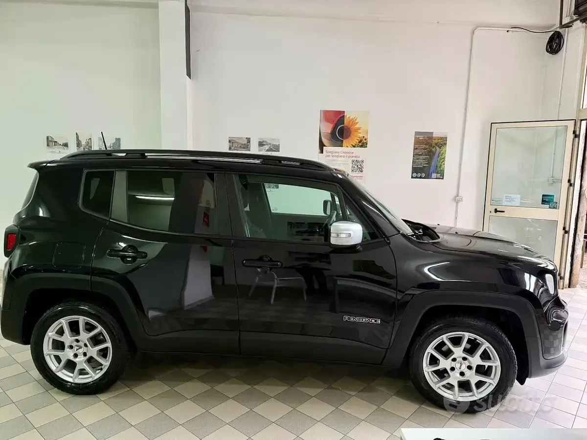 Usata Jeep Renegade Limited 131 CV (96 kW) 2022 Nero SUV