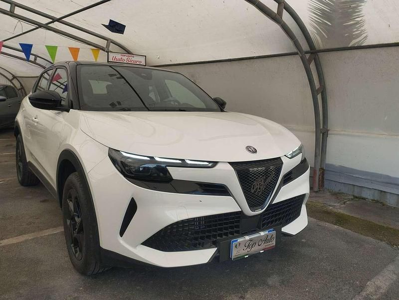 Usata Alfa Romeo Junior Edizione Speciale 136 CV (100 kW) 2024 Bianco SUV