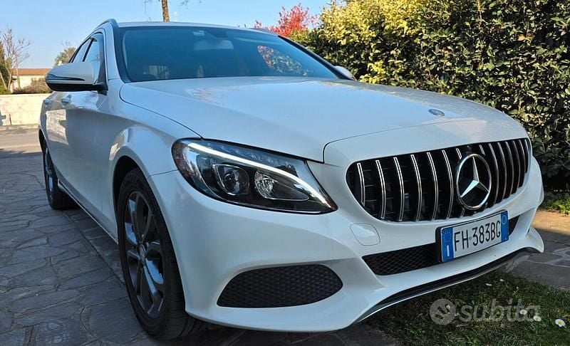 Usata Mercedes C220 Exclusive 170 CV (125 kW) 2017 Bianco Station wagon
