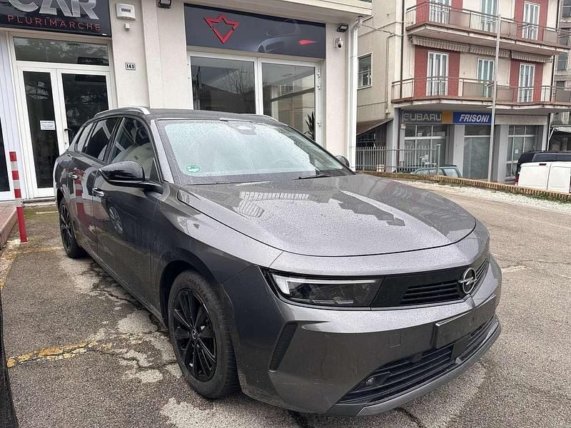 Usata Opel Astra Elegance 131 CV (96 kW) 2023 Grigio Station wagon