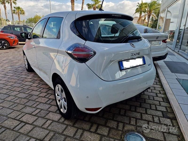 Usata Renault Zoe Life 22 kW (30 CV) 2021 Bianco Utilitaria