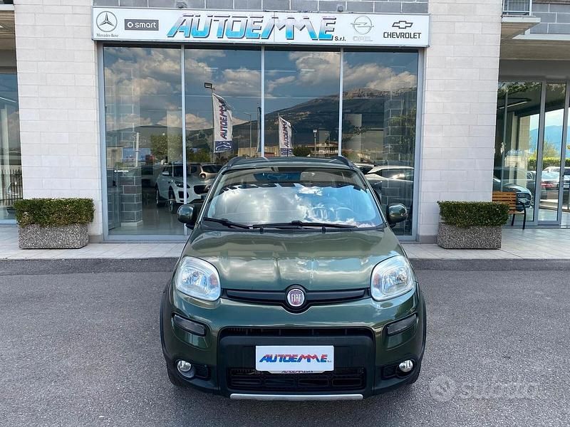 Usata Fiat Panda 4x4 S 75 CV (55 kW) 2014 Verde Utilitaria