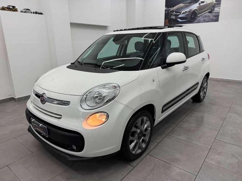 Usata Fiat 500L Lounge 105 CV (77 kW) 2015 Bianco Monovolume