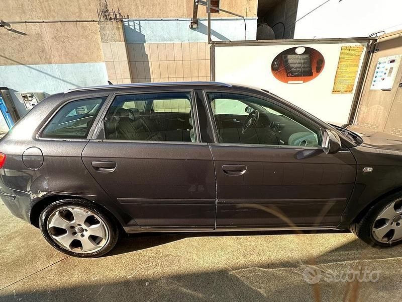 Usata Audi A3 140 CV (102 kW) 2005 Nero Utilitaria
