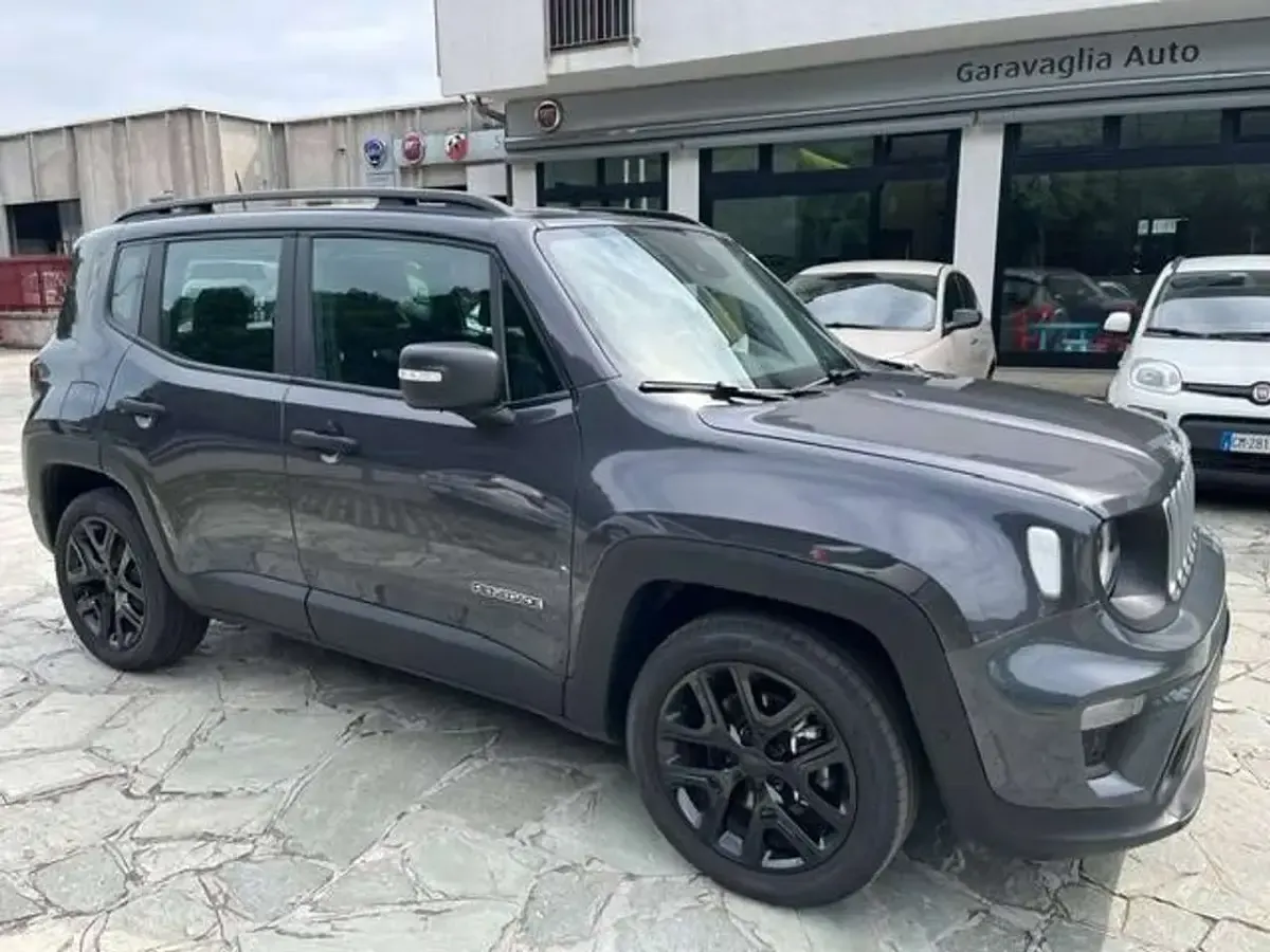 Usata Jeep Renegade Summit 131 CV (96 kW) 2025 Grigio SUV