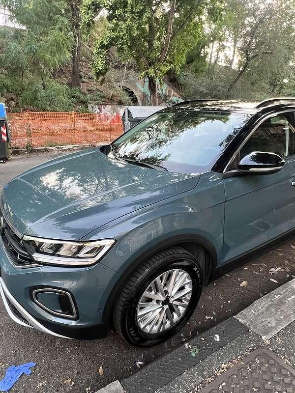 Usata VW T-Roc Life 110 CV (80 kW) 2023 SUV