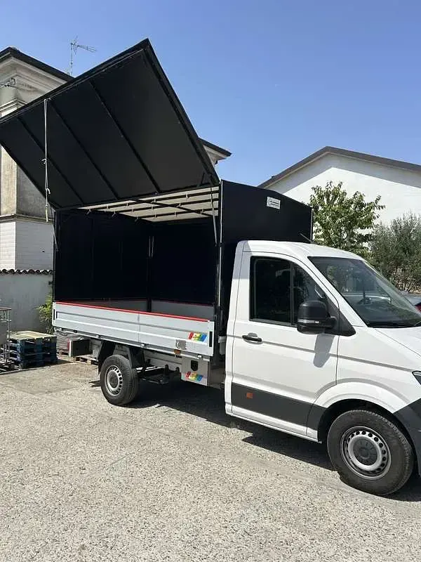 Usata VW Crafter 140 CV (102 kW) 2023 Furgone