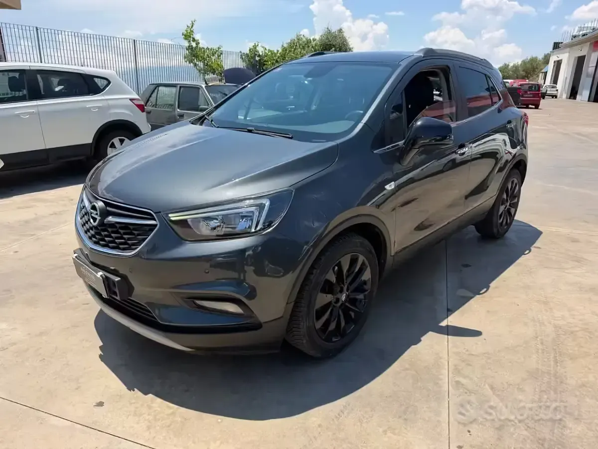 Usata Opel Mokka X Ultimate 136 CV (100 kW) 2017 Grigio SUV