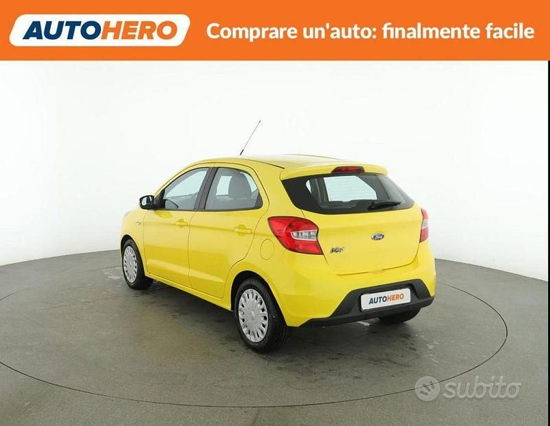 Usata Ford Ka Plus Basis 70 CV (51 kW) 2017 Giallo Utilitaria