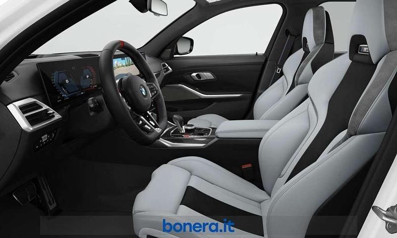 Nuova BMW M3 Competition Edition 530 CV (389 kW) 2026 Alpin white pastello Station wagon