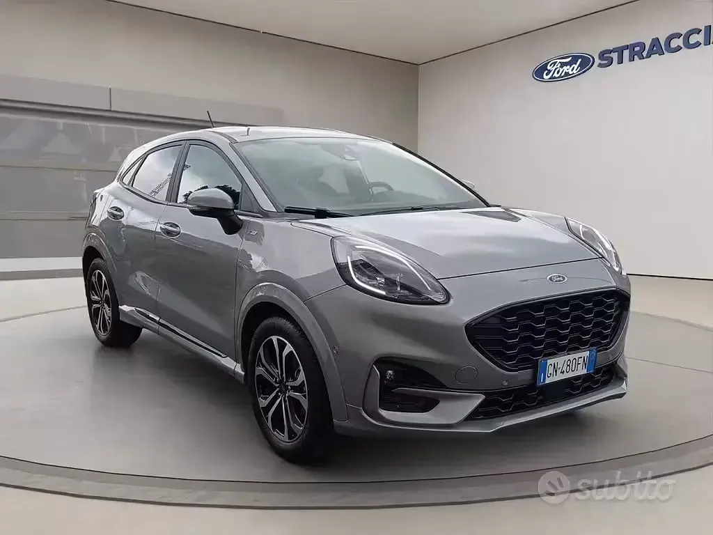 Usata Ford Puma ST-Line 125 CV (91 kW) 2023 Grigio metallizzato SUV