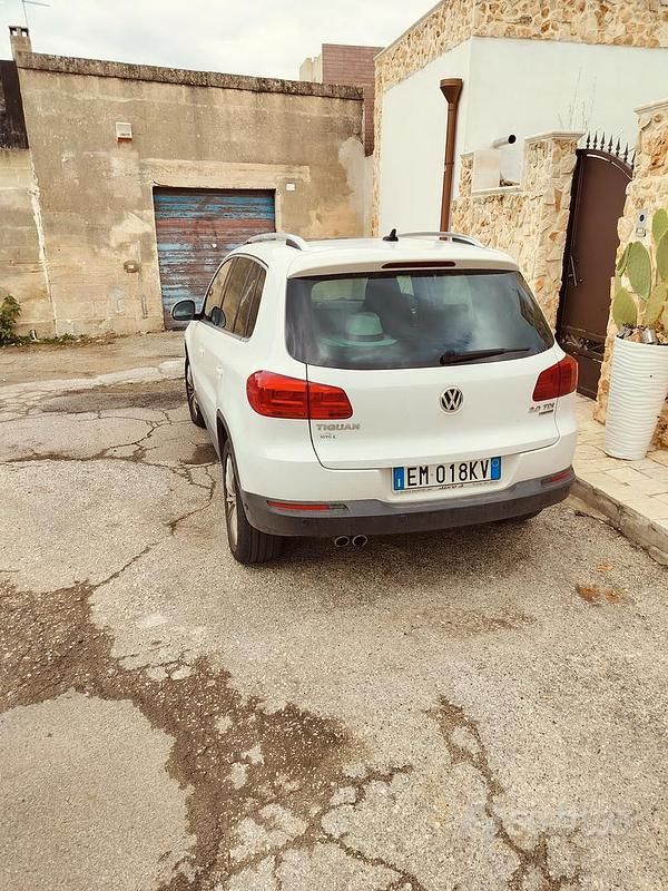 Usata VW Tiguan 170 CV (125 kW) 2012 Bianco SUV