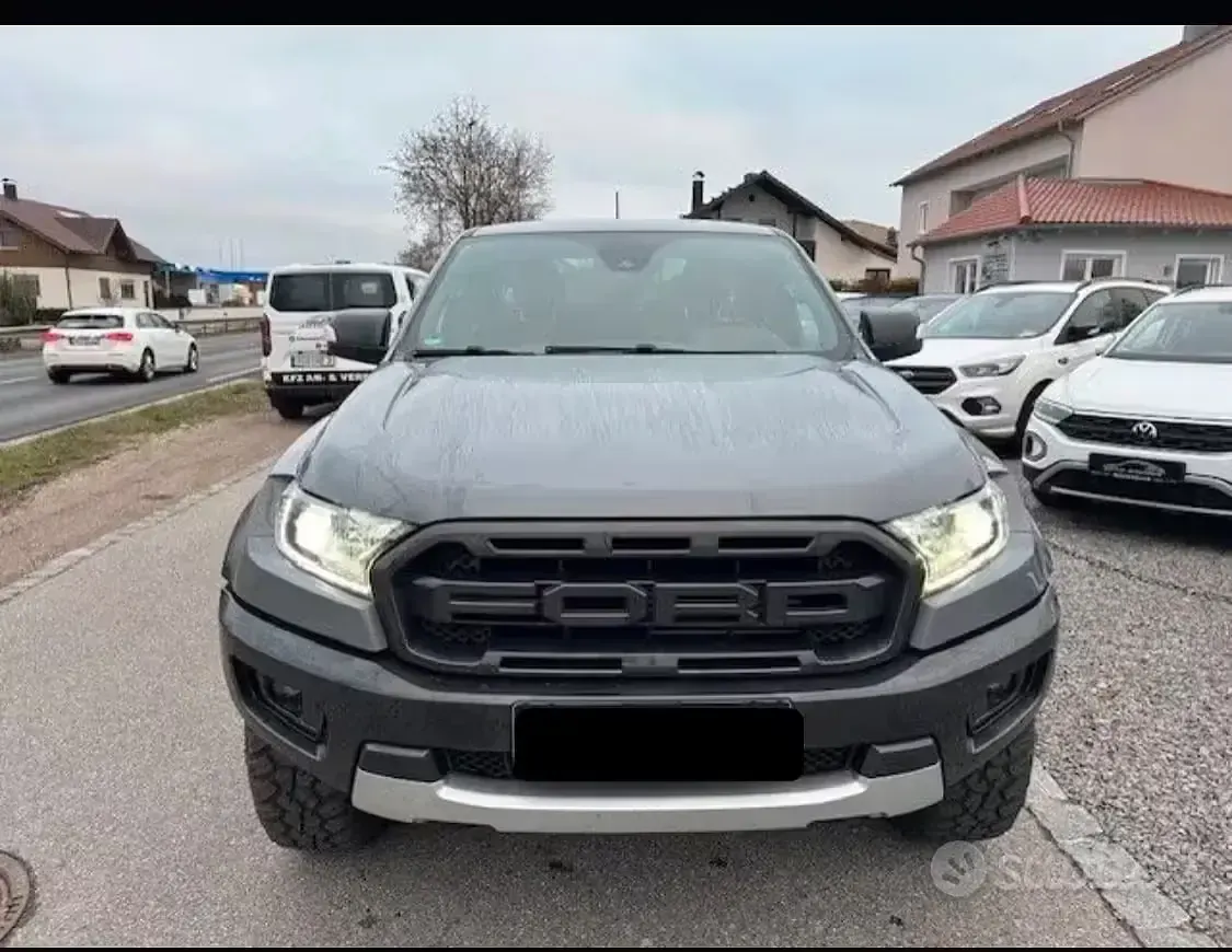 Usata Ford Ranger Raptor 213 CV (156 kW) 2022 Grigio Pick-up