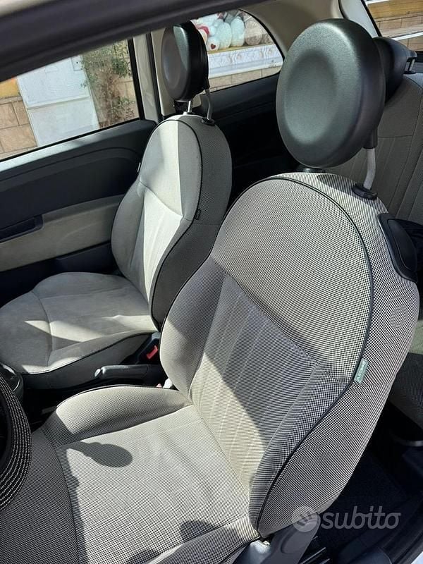 Usata Fiat 500 Lounge 69 CV (50 kW) 2008 Bianco Utilitaria