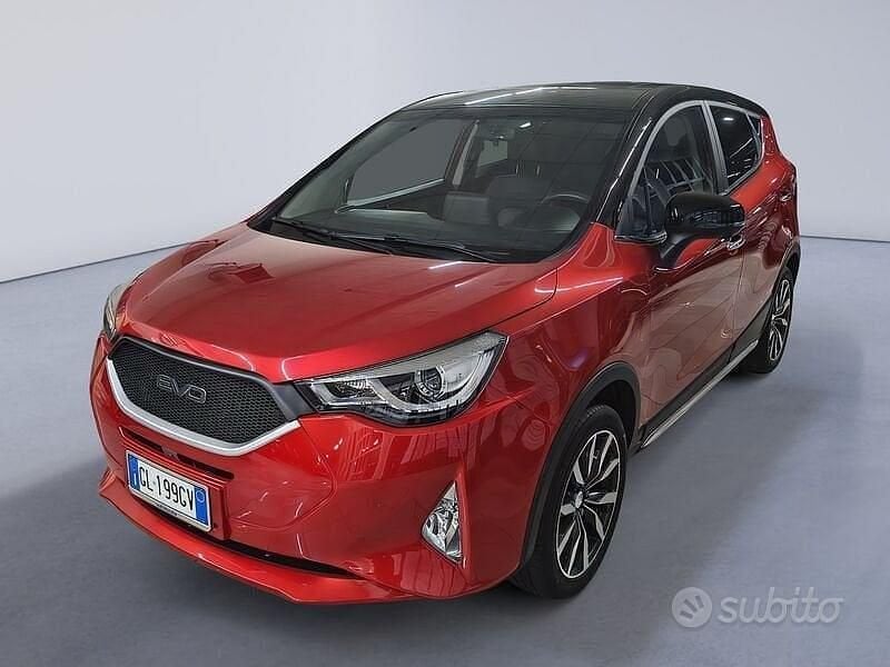 Usata EVO Evo 4 106 CV (77 kW) 2022 Rosso SUV