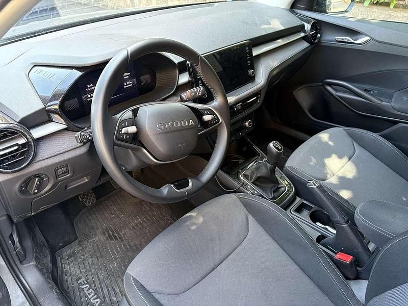 Usata Skoda Fabia Style 95 CV (69 kW) 2024 Grigio Berlina