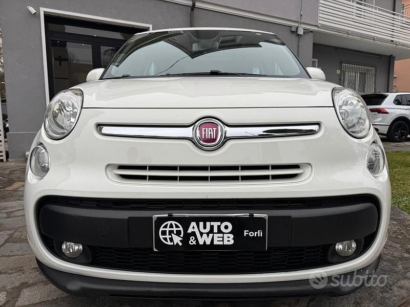 Usata Fiat 500L Lounge 95 CV (69 kW) 2016 Bianco Monovolume
