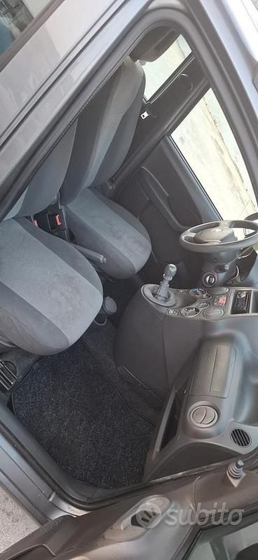 Usata Fiat Panda Dynamic 69 CV (50 kW) 2012 Grigio Utilitaria