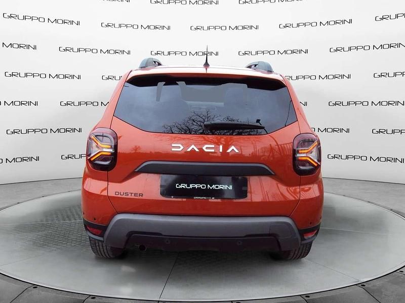 Usata Dacia Duster Expression 101 CV (74 kW) 2023 Arancione SUV