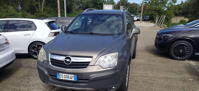 Usata 2009 Opel Antara Edition+ SUV | 1200 € (Super prezzo) - Immagine 1/4