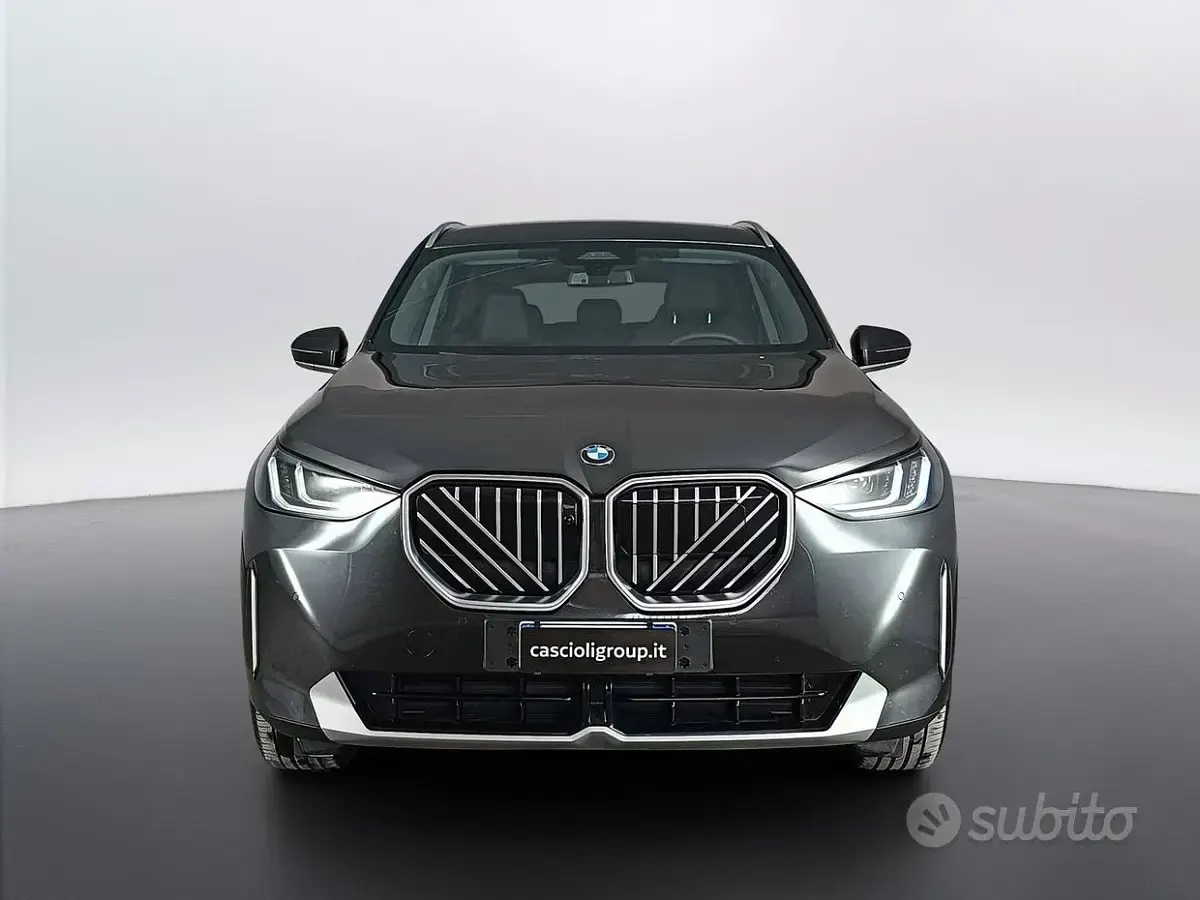 Usata BMW X3 197 CV (144 kW) 2025 Grigio SUV