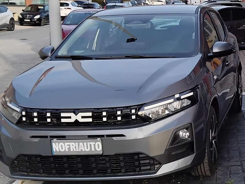 Nuova Dacia Sandero Expression 67 CV (49 kW) 2026 Grigio Berlina