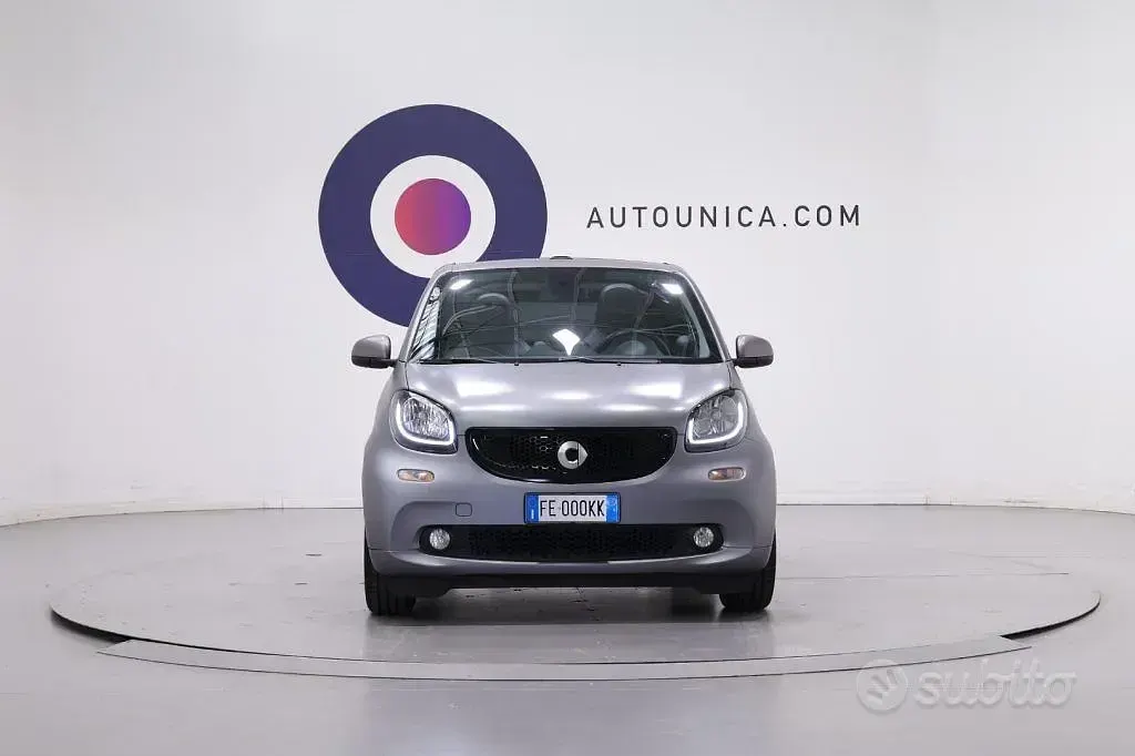 Usata Smart ForTwo Cabrio Passion 90 CV (66 kW) 2016 Grigio Cabrio