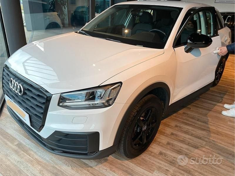 Usata Audi Q2 150 CV (110 kW) 2018 Bianco SUV