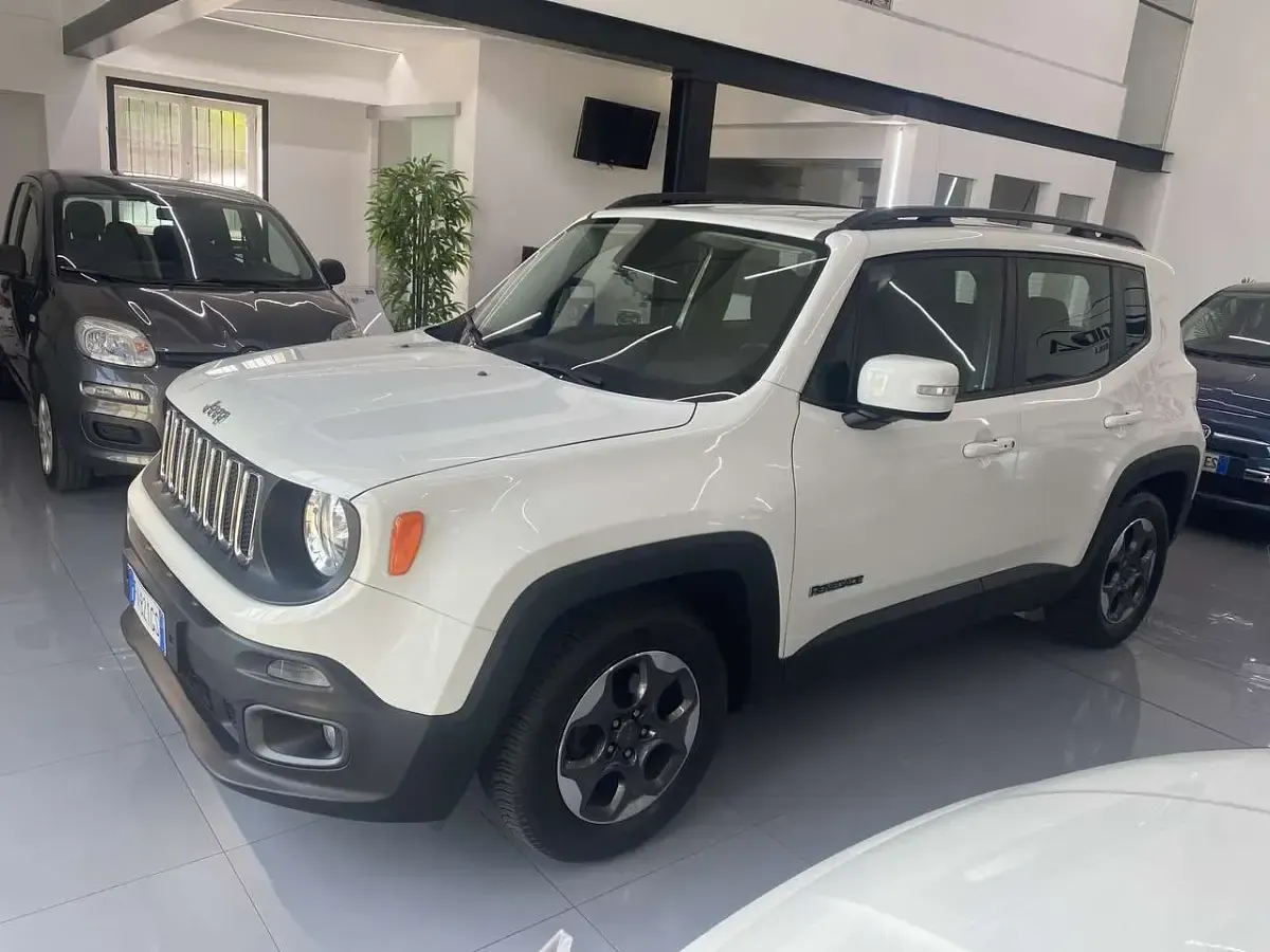 Usata Jeep Renegade Longitude 140 CV (102 kW) 2017 Bianco SUV