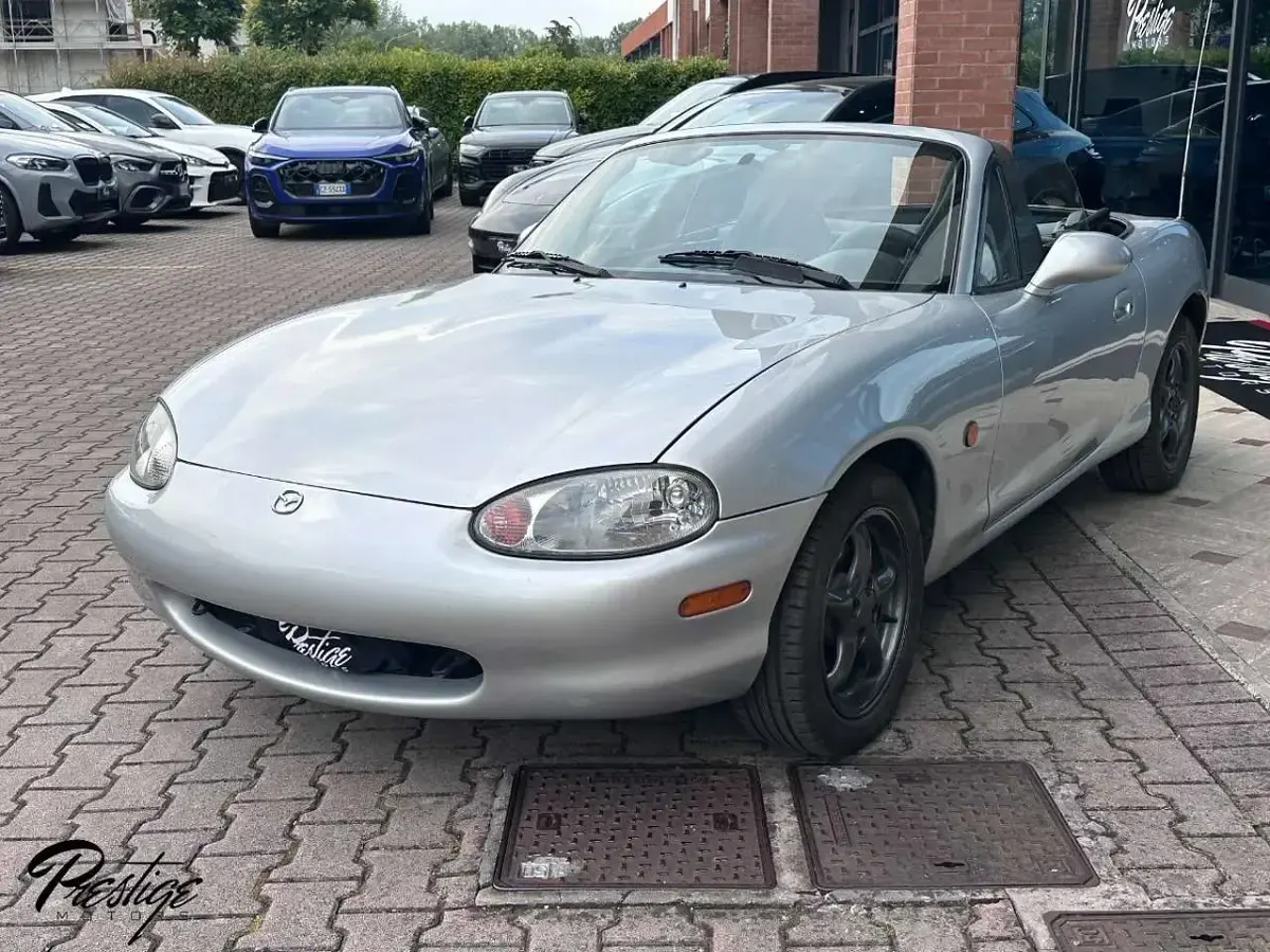 Usata Mazda MX5 110 CV (80 kW) 2014 Grigio Cabrio
