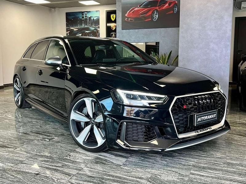 Usata Audi RS4 Ambiente 450 CV (330 kW) 2019 Nero Station wagon