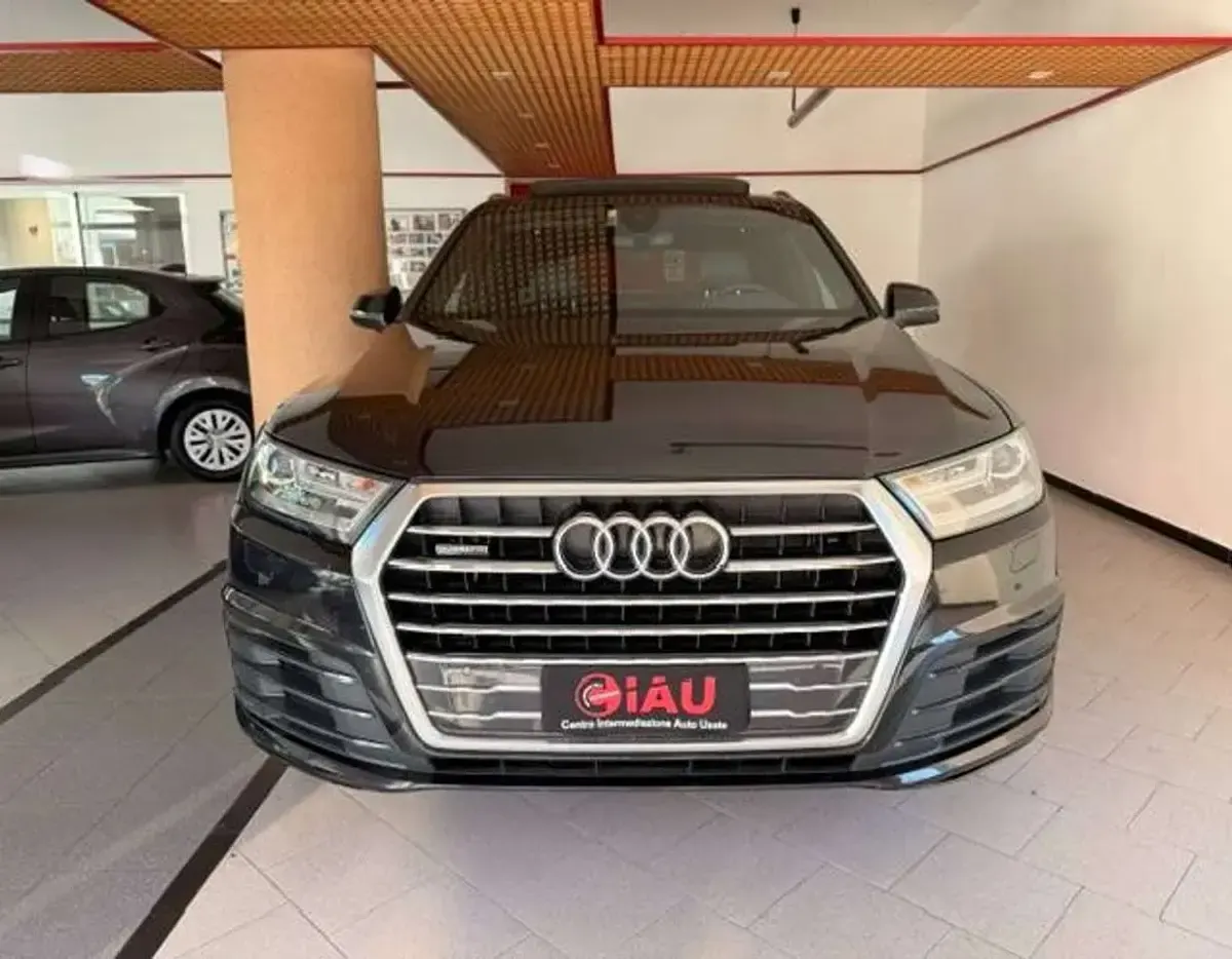 Usata Audi Q7 Business Plus 272 CV (200 kW) 2016 Nero SUV