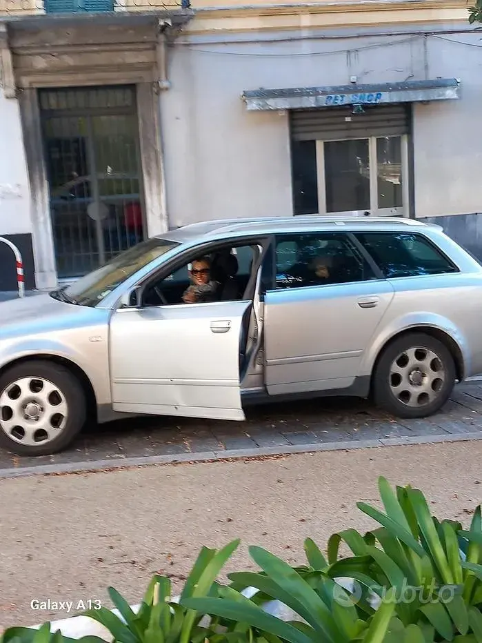 Usata Audi A4 130 CV (95 kW) 2006 Grigio Berlina