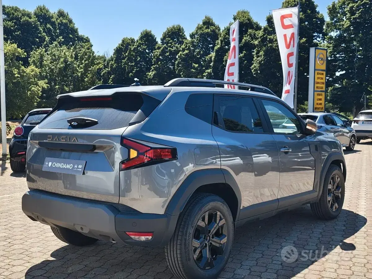 Nuova Dacia Duster Extreme 122 CV (89 kW) 2026 Grigio SUV