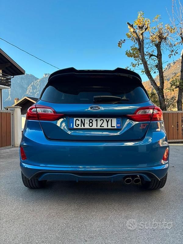 Usata Ford Fiesta Performance Edition 2019 Blu Berlina