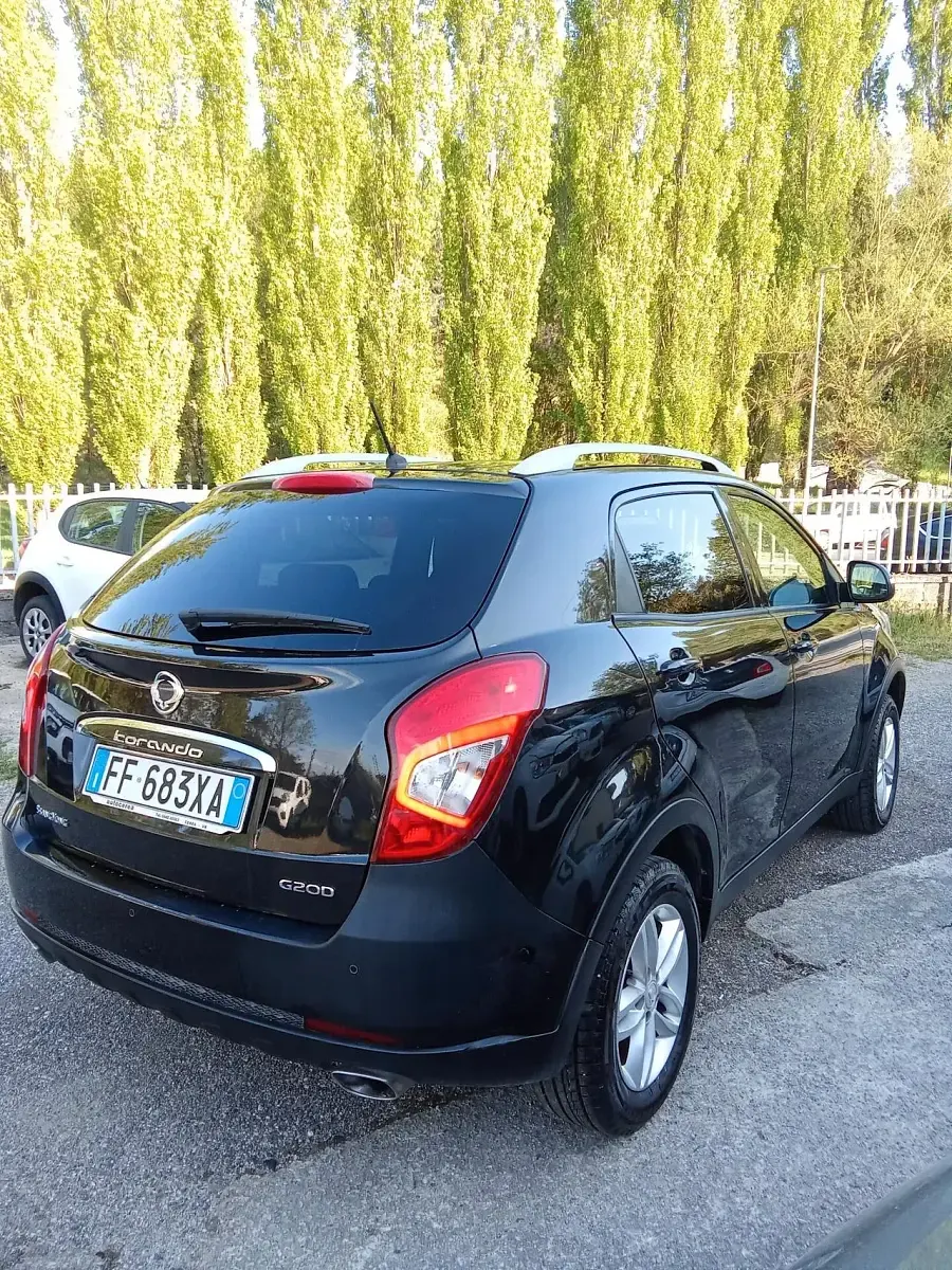 Usata SsangYong Korando 149 CV (109 kW) 2016 Nero SUV