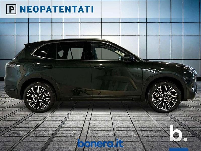 Nuova Geely Starray 262 CV (192 kW) 2026 Supersonic green SUV