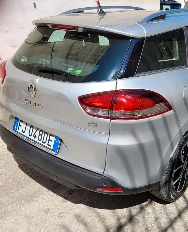 Usata Renault Clio GrandTour 75 CV (55 kW) 2017 Grigio Station wagon