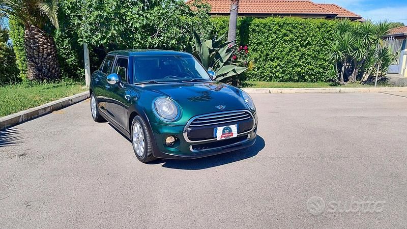 Verde Usata 2014 Mini One D Due volumi | 10.499 € (Cara) - Immagine 1/4